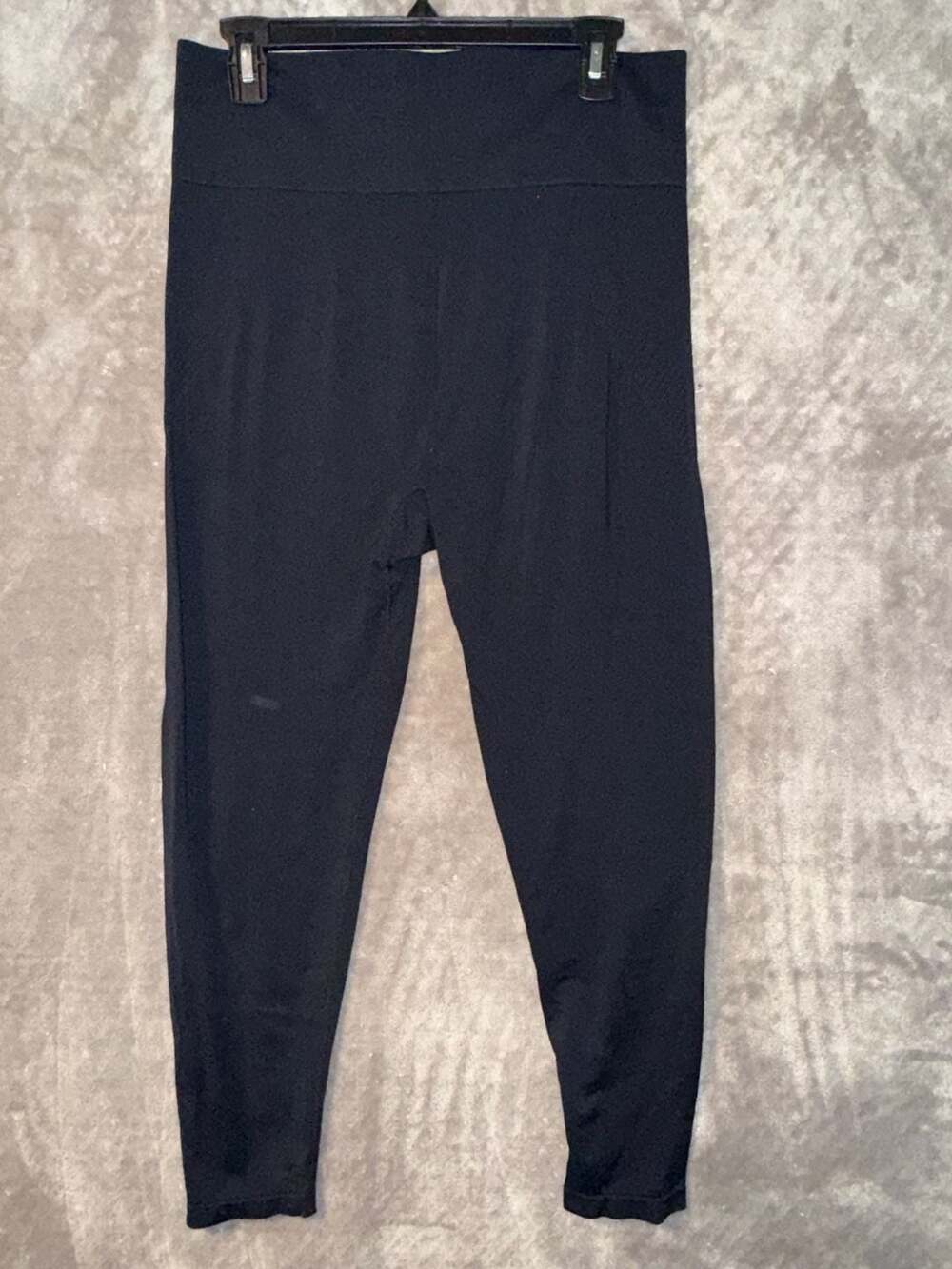 Torrid Black Seamless Leggings Size 2 - Picture 3 of 3